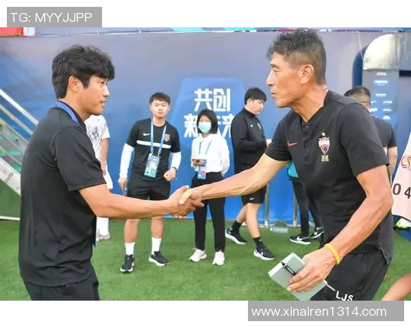 赛后分析:深圳足球队与成都足球队实力对比及比赛亮点总结 赛后分析:深圳足球队与成都足球队实力对比及比赛亮点总结